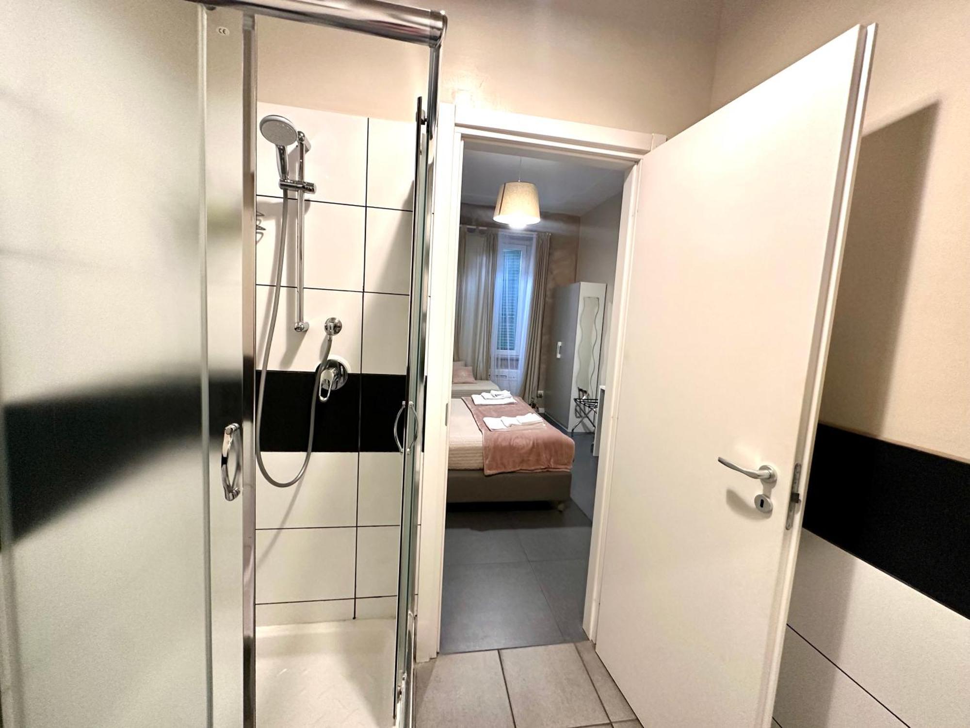 ローマ ベッド　アンド　ブレックファースト　ル　デュ　シヴェット Bed & Breakfast エクステリア 写真